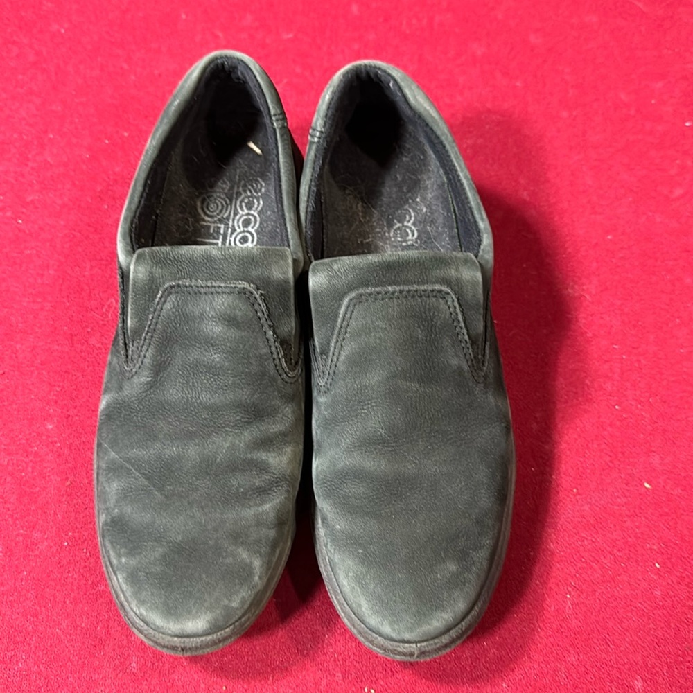 Ecco soft womens slip ons